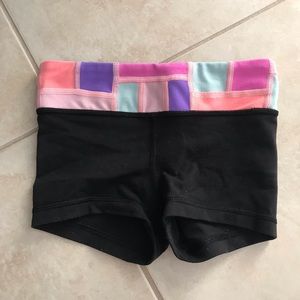 Ivviva girls short